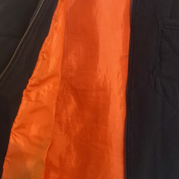 LAST MARKDOWN!! American Eagle Black Quilted Jacket with Orange Lining - Sz M - Picture 4 of 13
